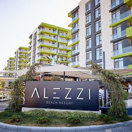 Orange Summer Apartment Spa Pools Beach Resort Mamaia Exterior foto