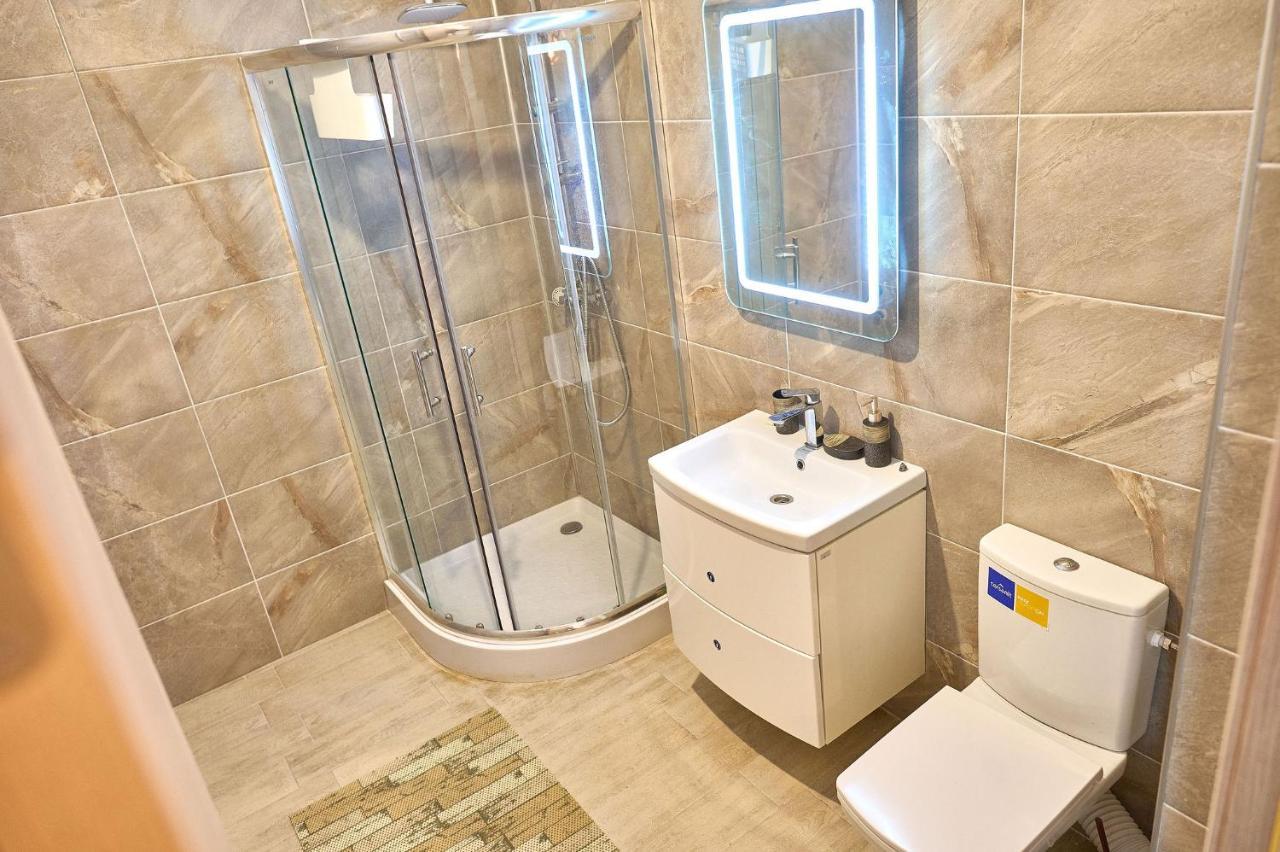 Orange Summer Apartment Spa Pools Beach Resort Mamaia Exterior foto
