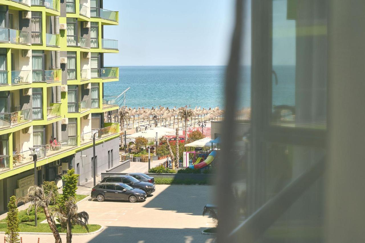 Orange Summer Apartment Spa Pools Beach Resort Mamaia Exterior foto